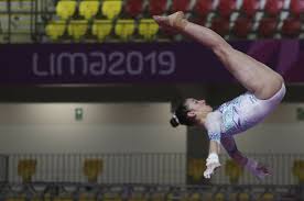 Fueron 110 niñas y niños que se lucieron ante sus jueces ejecutando sus series de nivel e2 y e3, acompañados por sus familiares quienes pudieron disfrutar del evento que se desarrolló en las. Inicia La Actividad Deportiva En Lima 2019