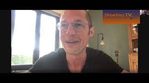 Kristel verbeke haalt met gene thomas haar verleden boven in 'code van coppens' nu zondag 18 oktober is het en français in 'code van coppens', om 19.55 uur bij vtm. 1 April Zo Liet Mathias Coppens Zich Ooit Vangen Youtube