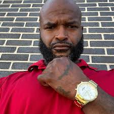 Karen Farrakhan, the wife of Minister Louis Farrakhan SON, Mustafa  Farrakhan, passed away unexpectedly