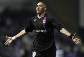 Ma vie, sur le foot, ce que je fais en dehors du foot ! Benzema Ya Ostayus Football Ua