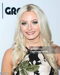 Model Ria Rose attends the 4th annual 'Babes In Toyland' Pet Gala... News  Photo