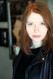 Helen Hostetter's Instagram, Twitter & Facebook