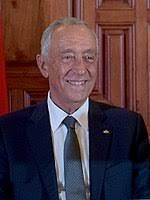 Portugália államfője a köztársasági elnök , akit ötéves időtartamra választanak közvetlen, általános választójog alapján. Portugalia Wikipedia