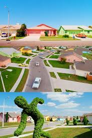 Where did tim burton get the idea for edward scissorhands? Edward Scissorhands Vintage Houses Edward Scissorhands Edward Scissorhands Movie Scary Films