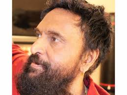 Babu Antony sings 'Poovenam Pooppadavenam' song