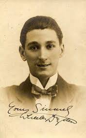 Spencer Dryden's Instagram, Twitter & Facebook