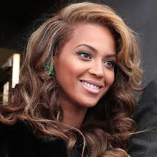 Voici quelques photos de couleur cheveux blond doré afin de vous donner des idées de couleur pour vos cheveux. Balayage Caramel Pour Qui Sont Faites Les Meches Caramel