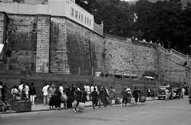 1940s arp portal opposite hsbc 1940年代皇后大道中滙豐銀行對面之戰時防空洞 大道 香港 1940 年代