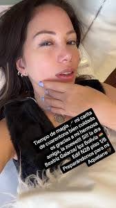 Beatriz Galarza's Instagram, Twitter & Facebook