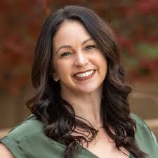 Amber Boatwright's Instagram, Twitter & Facebook