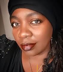 Monique Mitchell's Instagram, Twitter & Facebook