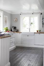 Some need to work with different surfaces or floor constructions, while others need to be compatible with underfloor heating (ufh), too. Superior Industrial Country Kitchen Ideas For 2019 Home Kitchens Grey Kitchen Floor Kitchen Remodel