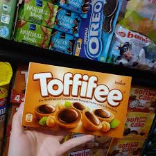 Of the reference intake* typical values per 100g: Toffifee Chocolate Halal