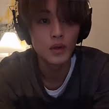 sara beebe (@sarabeeebs)