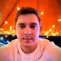 40+ perfis com “Reynier”