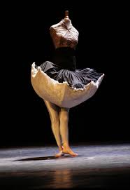 Victoria Chaplin Cirque Invisible Puppetry Theatre Costume Design Cirque