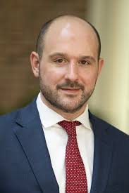 Eric Veres's Instagram, Twitter & Facebook