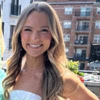 Kellie Scanlon's Instagram, Twitter & Facebook