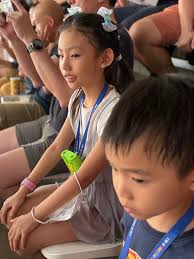 Play with Eli by跪婦媽媽