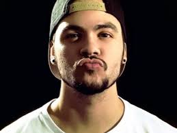 Voce Conheçe Luccas Neto