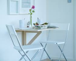 طاولات من ايكيا 59 صورة طاولة عمل وكراسي زاوية في المجموعة منضدة تحول ونماذج مع رف خشبية وبلاستيكية أسود وأبيض