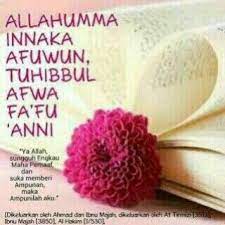 Baca doa berikut ini seperti yang diajarkan oleh nabi pada malam 10 hari terakhir di bulan ramadhan untuk meraih lailatul qadar. Doa 10 Hari Terakhir Ramadhan Doa