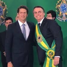 Ricardo de aquino salles (born 8 june 1975) is a brazilian politician who has served as minister of the environment since 1 january 2019, under president jair bolsonaro. Ricardo Salles Youtube