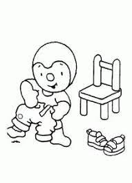 coloriage de t choupi qui essaie s habiller tout seul tchoupi et doudou ninjago gratuit