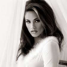 Pre debut shoot at The Concept Room Studio Email  theconceptroomstudio@gmail.com 🌹