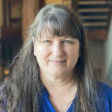 Karen Sheaffer's Instagram, Twitter & Facebook