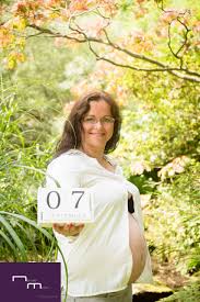 Mitten im bayerwerk/chempark zwischen wiesdorf und flittard, aber öffentlich zugänglich befindet sich einer der schönsten plätze leverkusens: Babybauch Shooting Im Japanischen Garten In Leverkusen Photographie Nathalie Michel