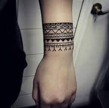 Geometrik Bilek Dovmeleri Geometric Wrist Tattoos 10 Bilek Dovmeleri Erkek Dovmeleri Maori Dovme Tasarimlari