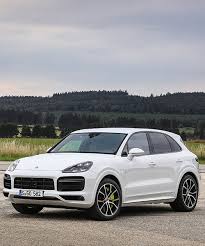 Fireblade i was also concerned about affecting the porsche warranty although looking back the porsche battery was only warranted for one year and i cannot see that it was relevant to the porsche warranty anyway. 2020 Porsche Cayenne Family Turn Green With Electric Hybrid Models