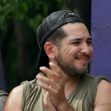 Derek Chavez's Instagram, Twitter & Facebook