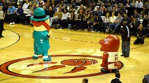 Celtics trade ideas for this season. Raptors And Celtics Mascot Dance Off Youtube