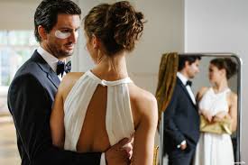 Couple Of The Year Carsten Tom Beck Liebt Den Schonen Schein Aber Bernadette Peri Baumeister Will Mehr Baumeister Hochzeit Inspiration