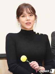 온갖 비리가 가득한 과거 시험에 낙방해 좌절한 주인공 손빈. 6u4ucidfcvhvym