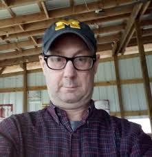 Cara Poe's Instagram, Twitter & Facebook