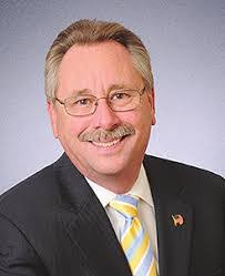 Jacob Proffer's Instagram, Twitter & Facebook