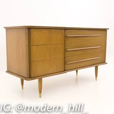 United Furniture Mid Century Lowboy Dresser Furniture Mid Century Furniture Mid Century Modern Bedroom Furniture