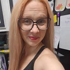 Boozy Chocolate Christmas Mice Recipe  https://www.annsentitledlife.com/recipes/boozy-chocolate-christmas-mice-recipe/