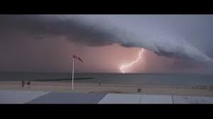 Jun 04, 2021 · violent orage : Storm Ama Ing Arcus Cloud Over The Sea Youtube