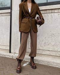 Mi Piace 2 008 Commenti 67 Annemiek Kessels Modedamour Su Instagram Brown Blazer Outfits For Women Brown Blazer Outfit Women Brown Blazer Outfit