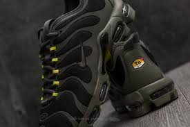 Nike air max light volt (uk7) | 1 90 95 97 98 plus tn vapormax powerwall dizzee. Men S Shoes Nike Air Max Plus Tn Ultra Black River Rock Bright Cactus Footshop