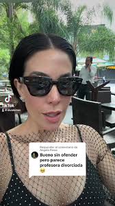 Respuesta a @Angela Perez #latiafashionista #moda #divalomas  #tiktokfashionstyle #stylistproblems #modaentiktok #fashioncoach #parati  #styletips #tiktokfashionweek #modafemenina #viral #destacame