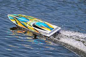 Traxxas blast outdrive housing/propeller shaft/bushings tra1529. Traxxas Rc Blast Speed Boot Akku 12v Lader Weiss Orange Amazon De Spielzeug