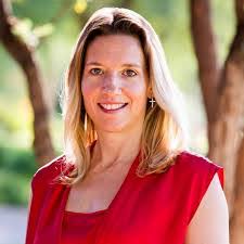 Jocelyn Connolly's Instagram, Twitter & Facebook