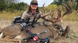 Giant Whitetail Rattled In To 10 Yards Youtube According to the oxford english dictionary, use of the term mullet to describe this hairstyle was apparently.