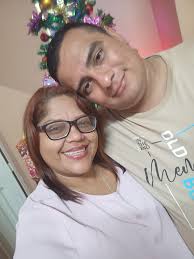 Tuvimos un accidente en moto con mi esposo suplico sus oraciones