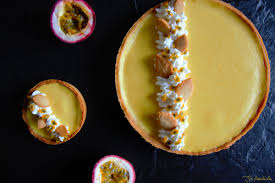 Tarte Passion Meringuee Recette Dessert Idee Recette Dessert Dessert Aux Fruits